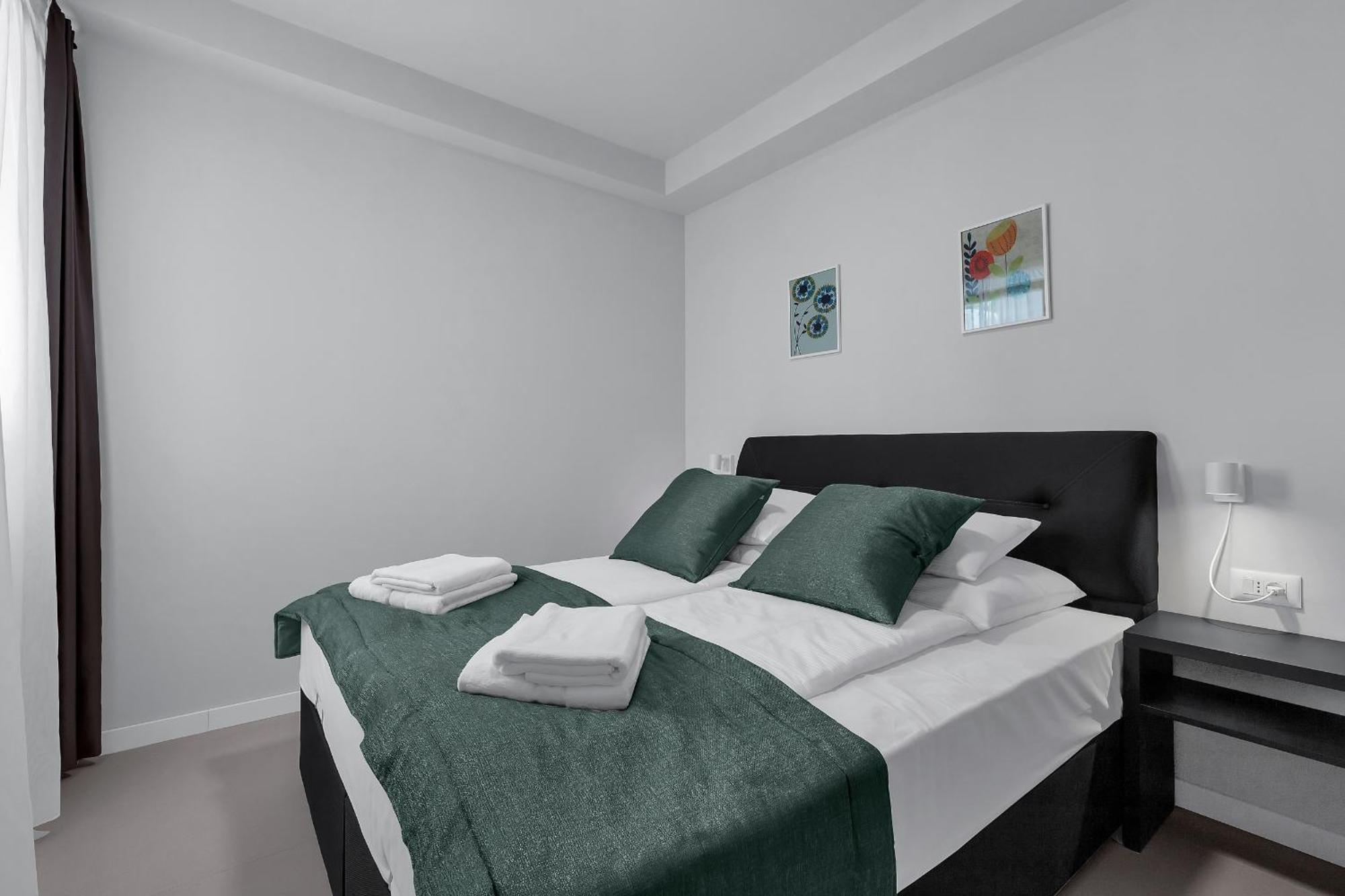Dinora Exclusive Apartments Makarska Bagian luar foto